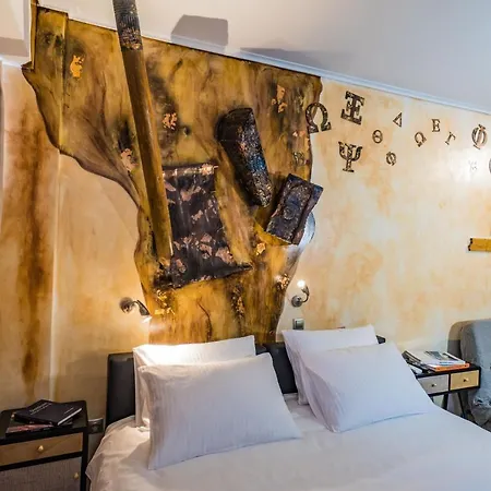 Graffitisuites#Bronze Thessaloniki Exterior photo